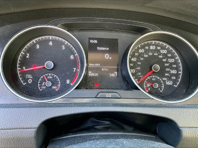 Used 2019 Pure White Volkswagen TSI S image 7