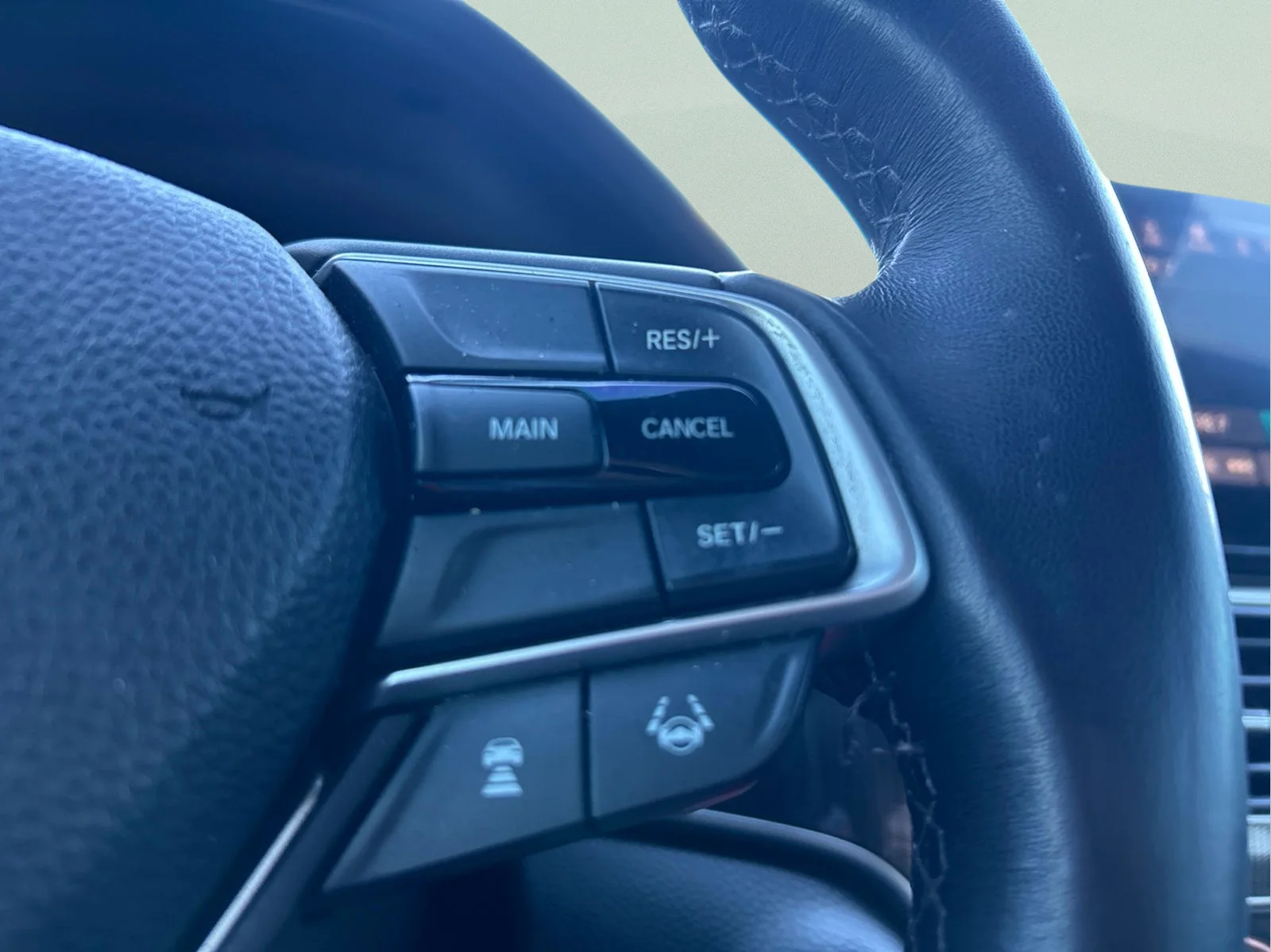 Certified Used 2019 Still Night Pearl Honda Sport image 15