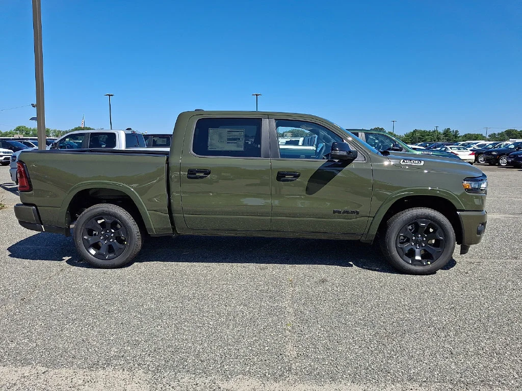 New 2027 Tank Exterior Paint RAM Big Horn image 9