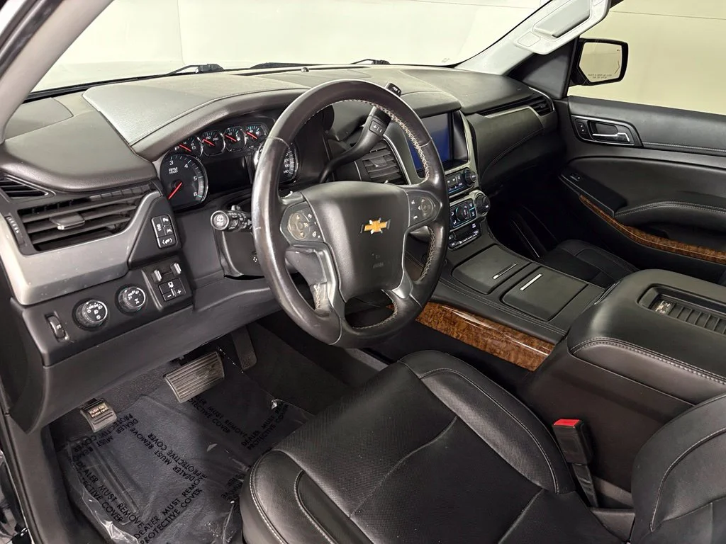 Used 2020 Black Chevrolet Premier image 18