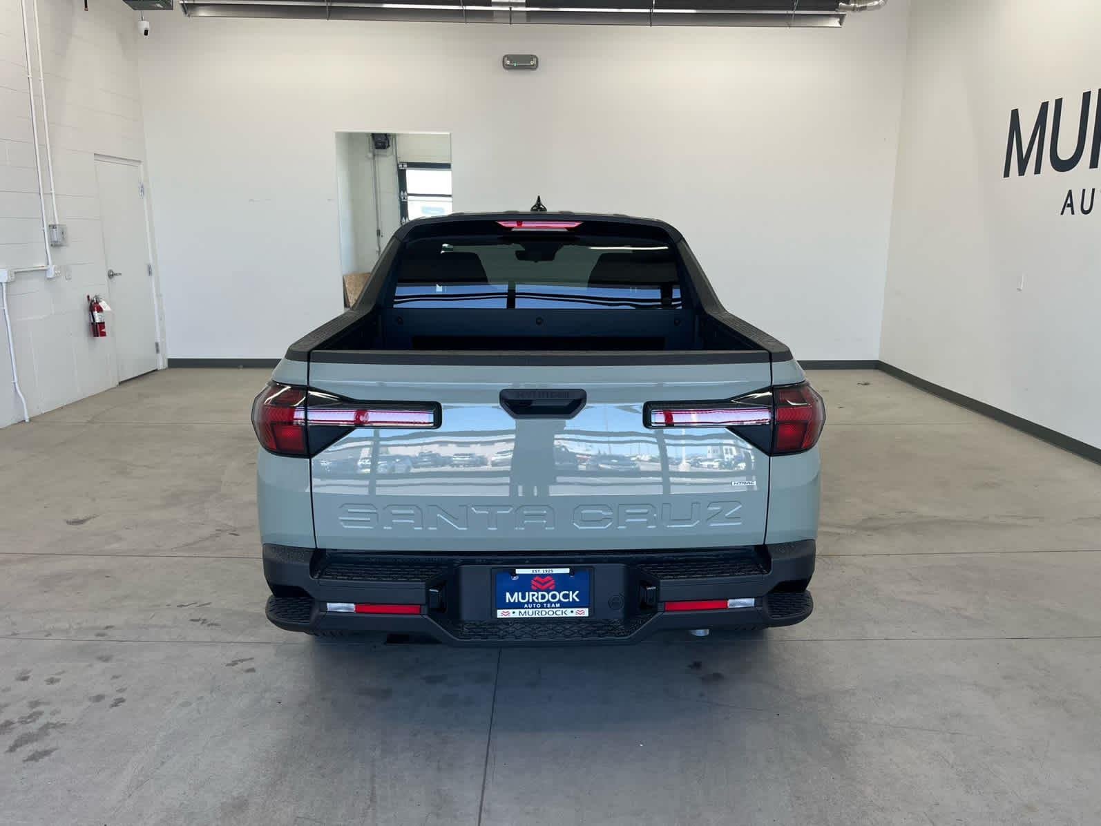 Used 2025 Sage Gray Hyundai SE image 10