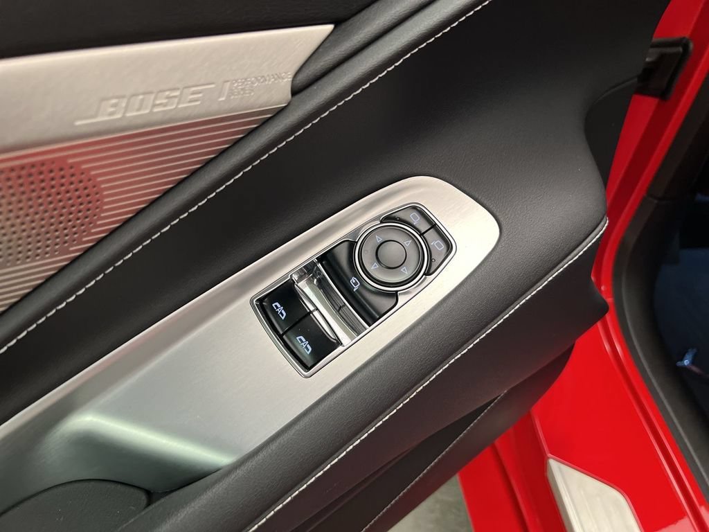 2023 Chevrolet Corvette 2LT - Photo 13