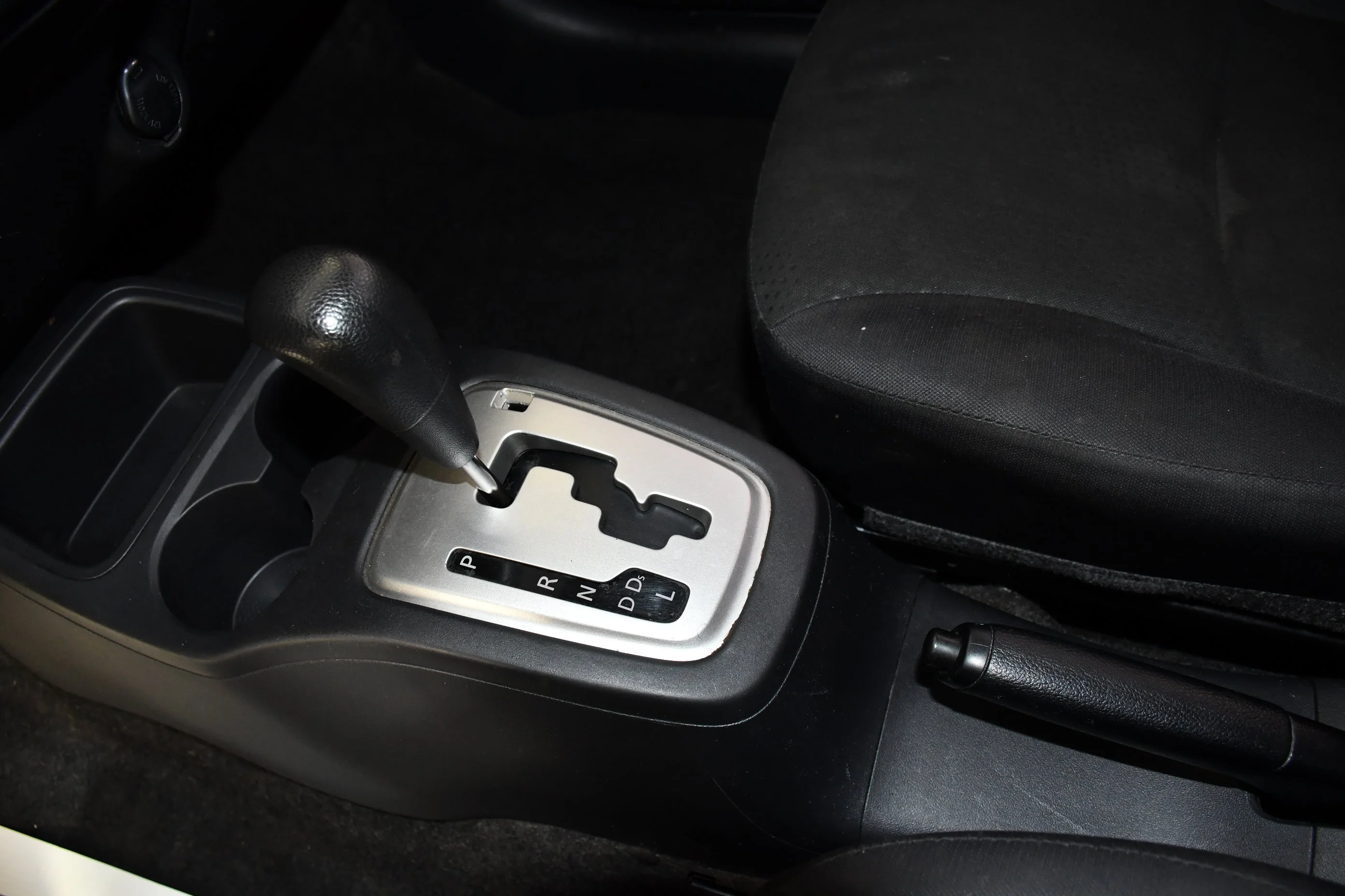 2017 Mitsubishi Mirage G4 ES - Photo 27