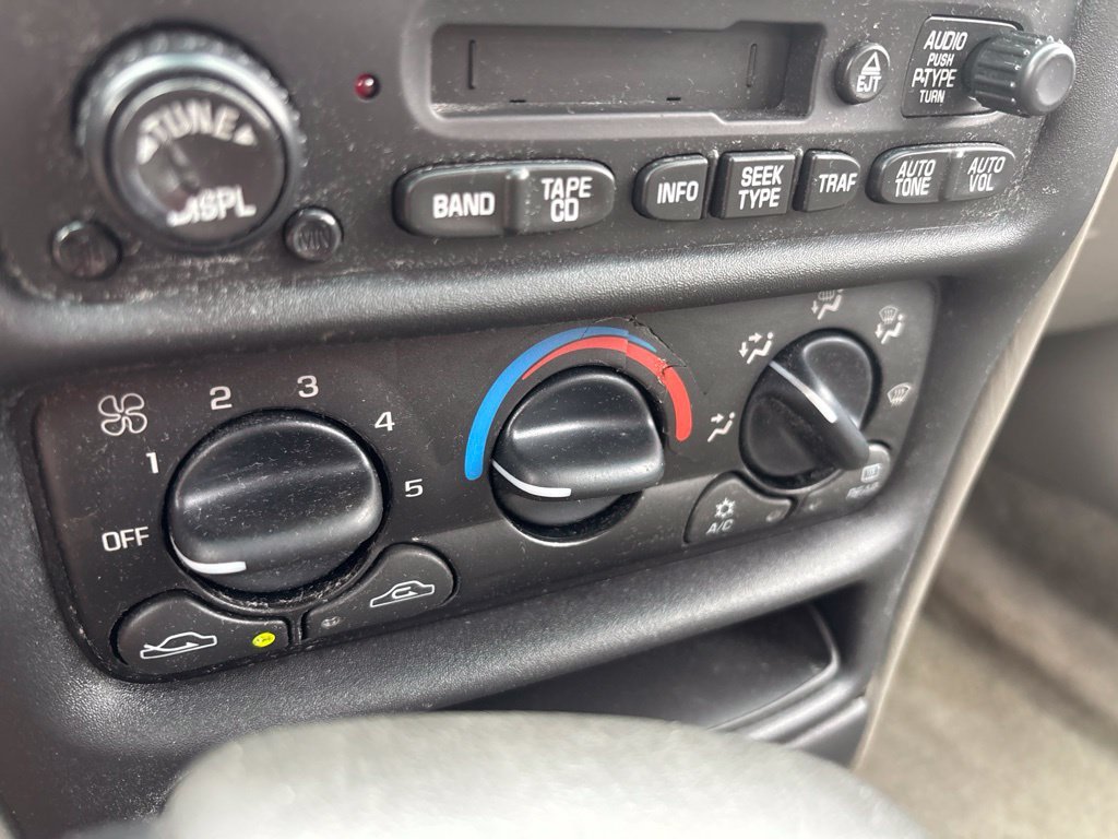 Used 2003 Silver Chevrolet LS image 24