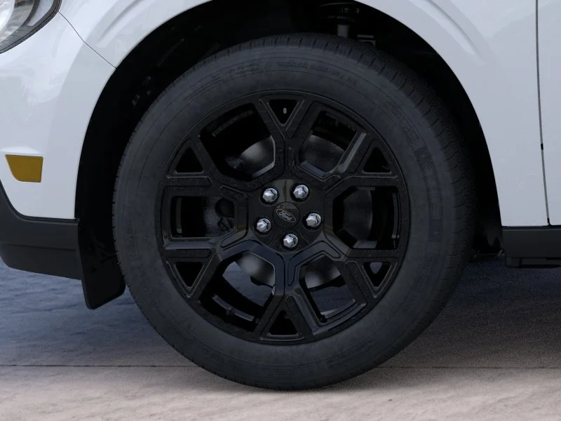 New 2026 Oxford White Ford XLT image 21