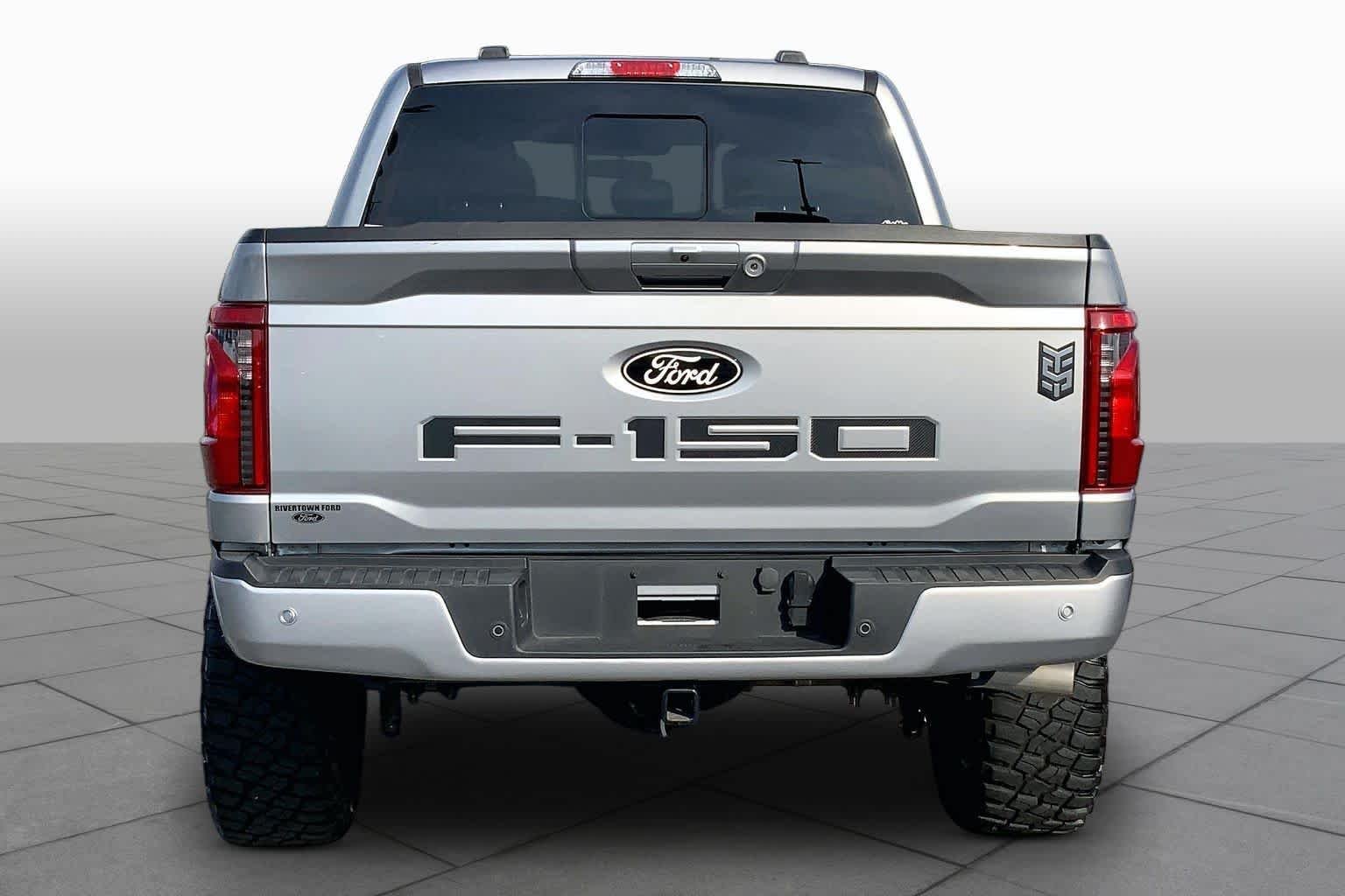 Certified Used 2024 Iconic Silver Metallic Ford XLT image 5