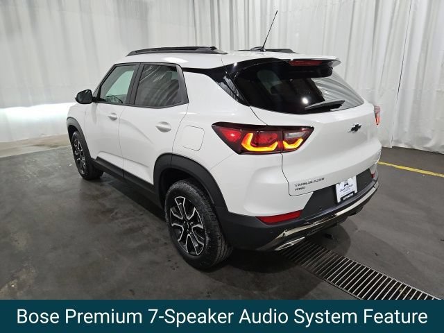 New 2026 Iridescent Pearl Tricoat Chevrolet ACTIV image 6