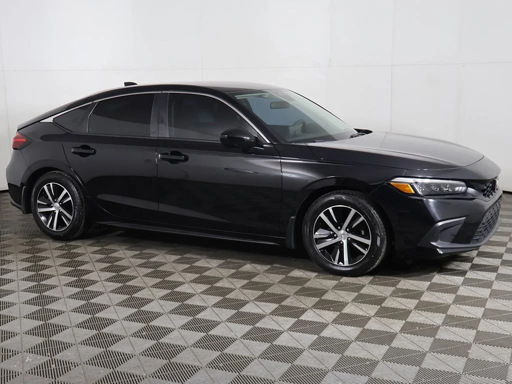 2023 Honda Civic Hatchback LX - Photo 11