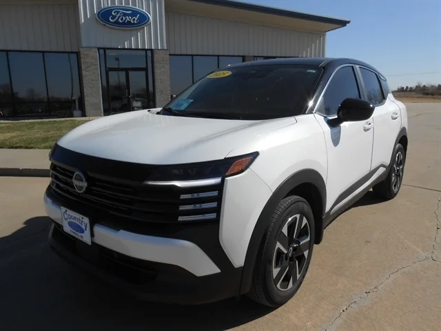 2025 Nissan Kicks