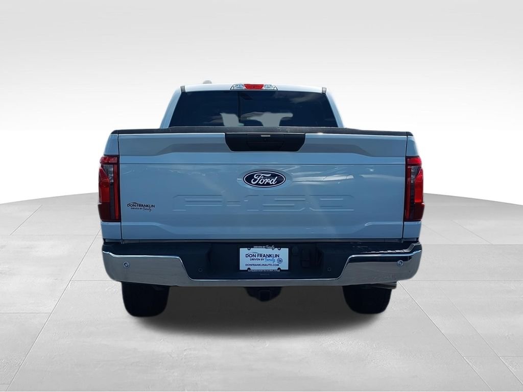 Used 2025 White Ford XLT image 7