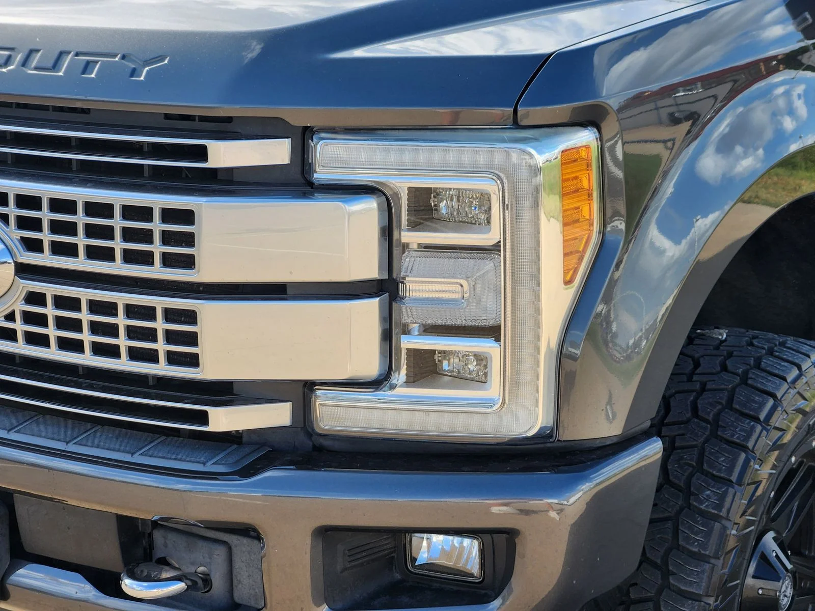 Used 2019 Gray Ford Platinum image 7