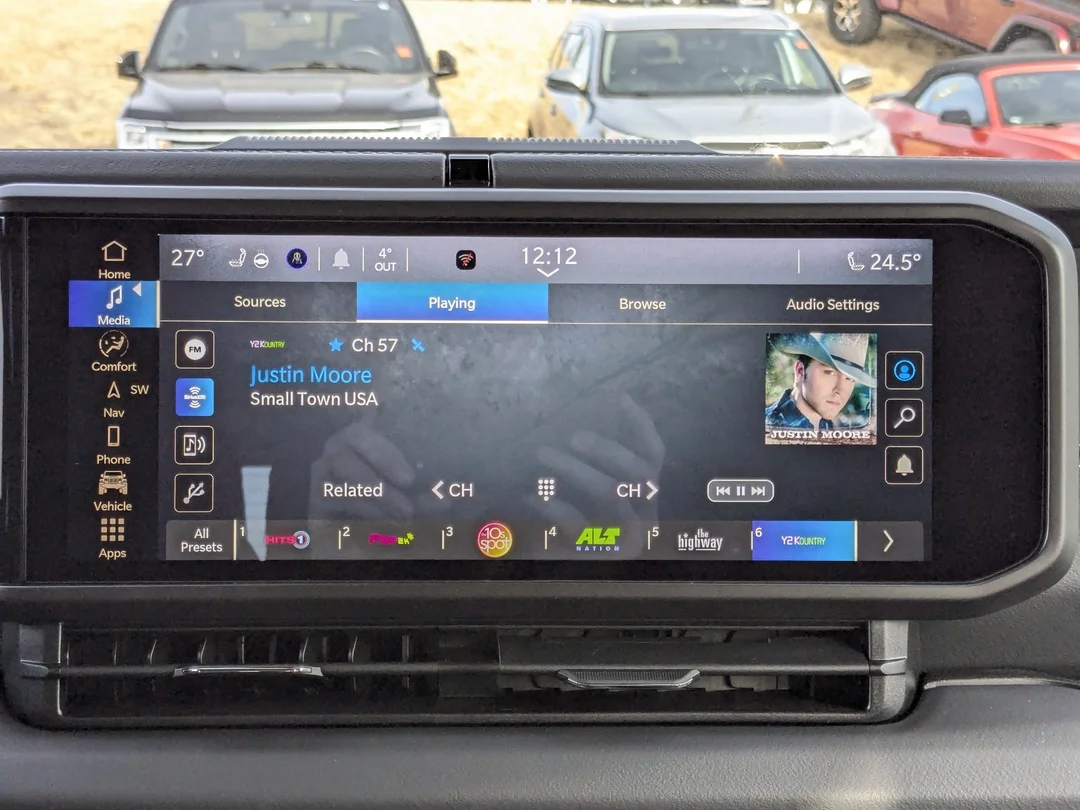 New 2026 Grey Jeep Sahara - - 4x4 - McKinley Leather - Body-Color Top - Alpine Audio - Technology Group & More! image 19