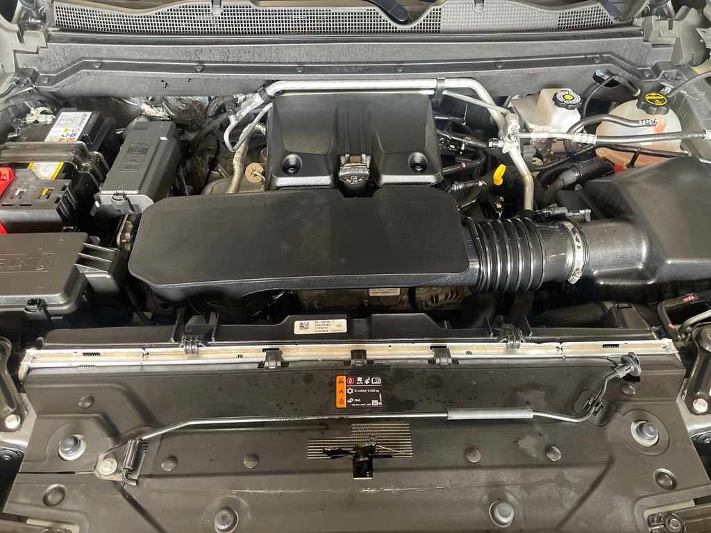 Used 2024 Silver GMC Denali image 18