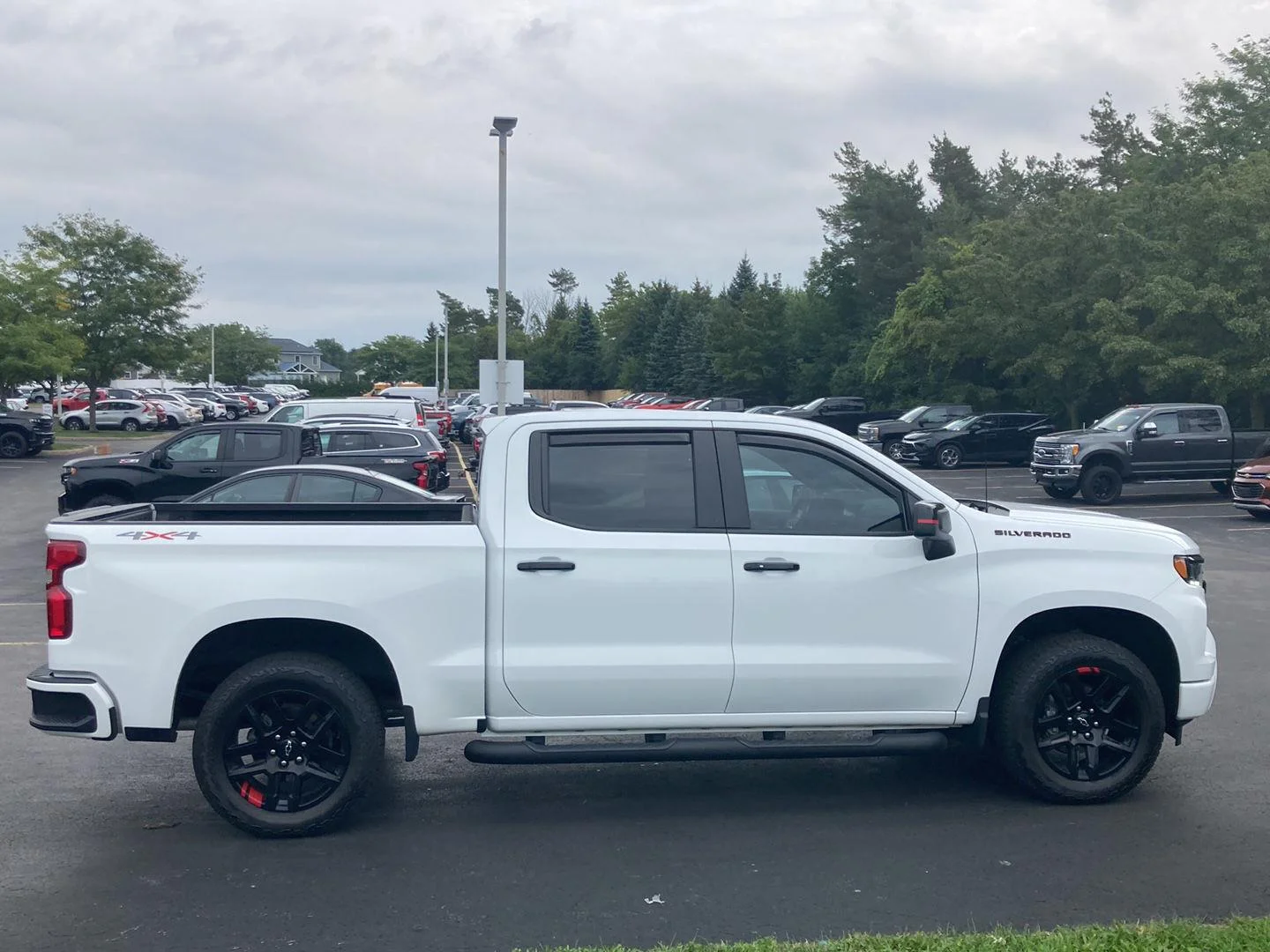 Used 2024 Summit White Chevrolet RST image 8