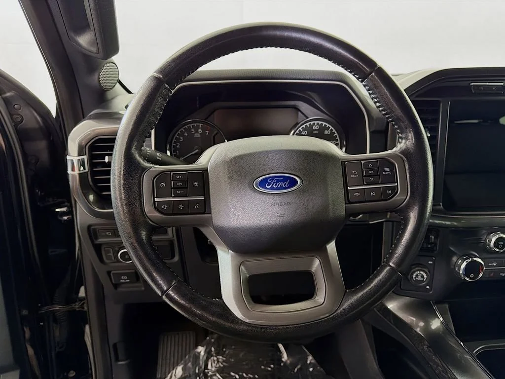 Used 2021 Black Ford XL image 13