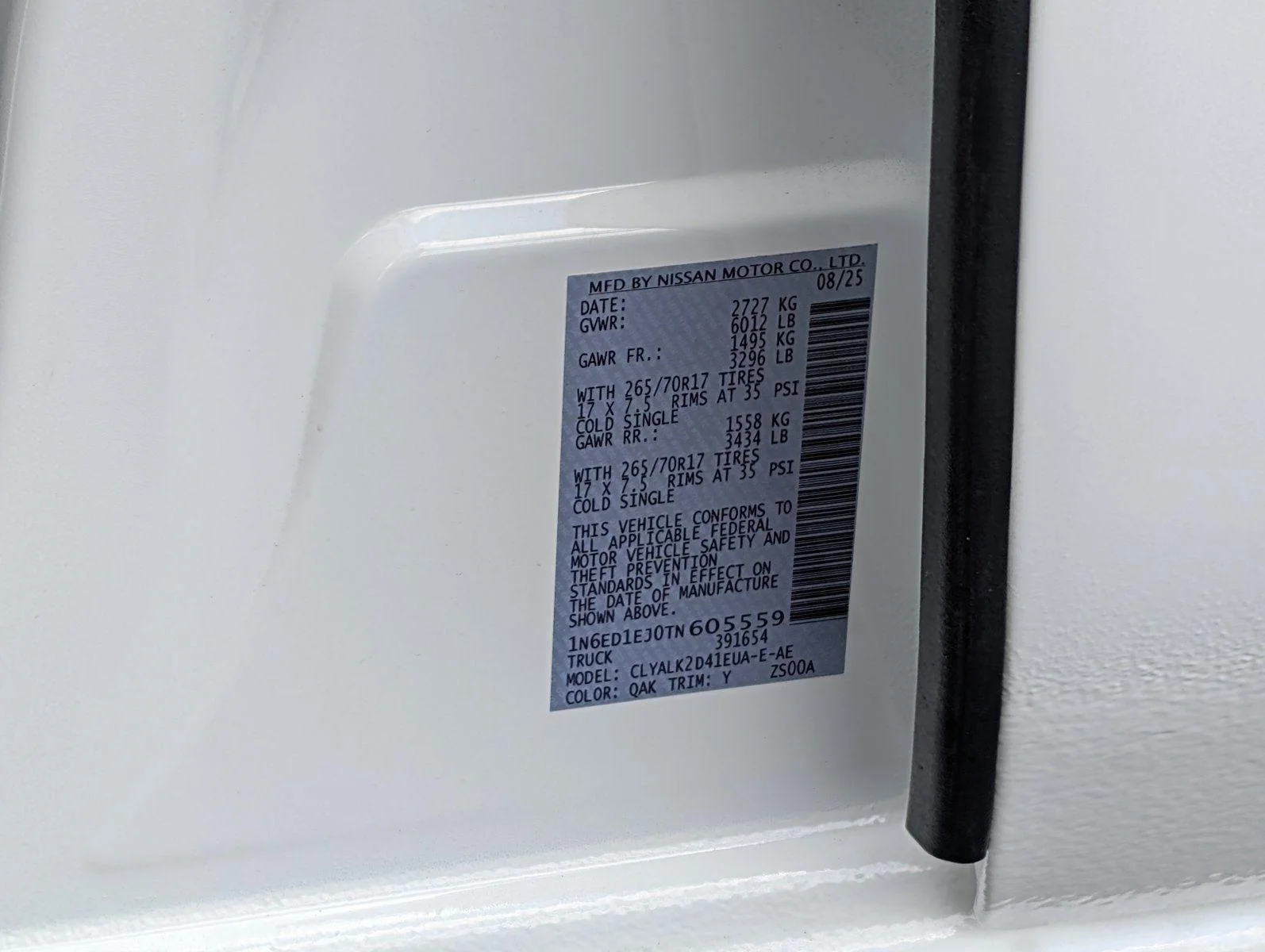 Used 2026 Glacier White Nissan PRO-X image 12