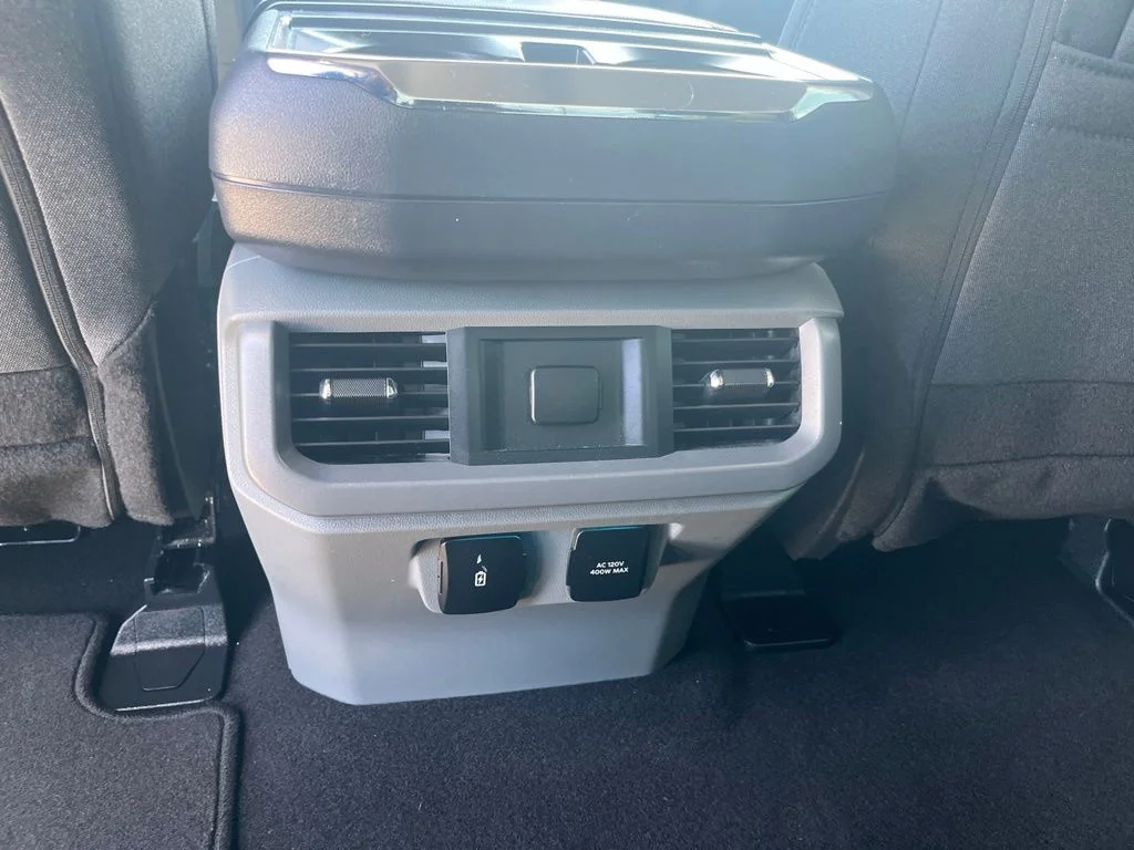 Used 2024 White Ford XLT image 13