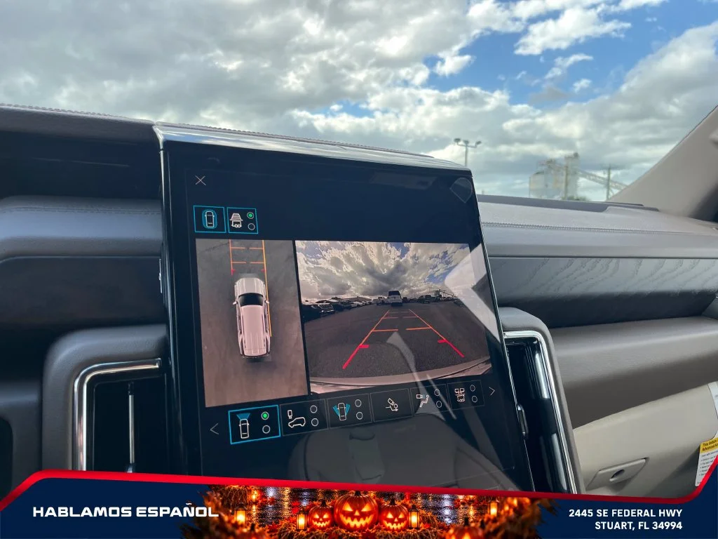 New 2027 Glacier White Tricoat GMC Denali image 33