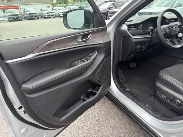 New 2026 Silver Jeep Altitude image 11