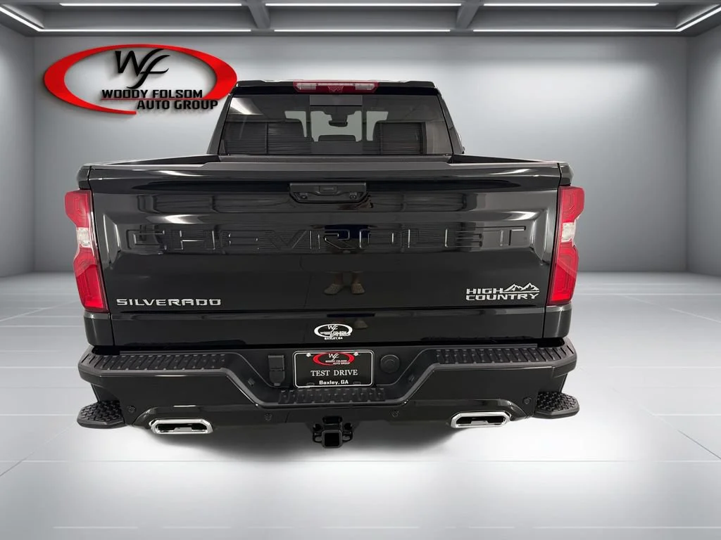 New 2026 Black Chevrolet High Country image 8