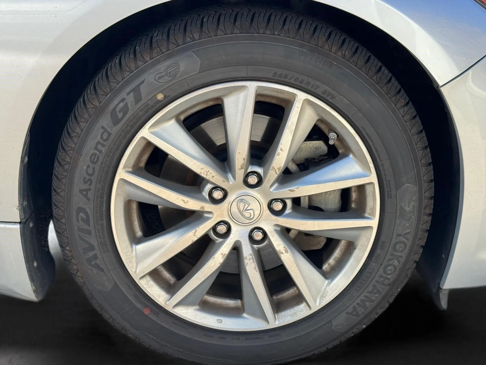 Used 2015 Liquid Platinum INFINITI Premium image 21