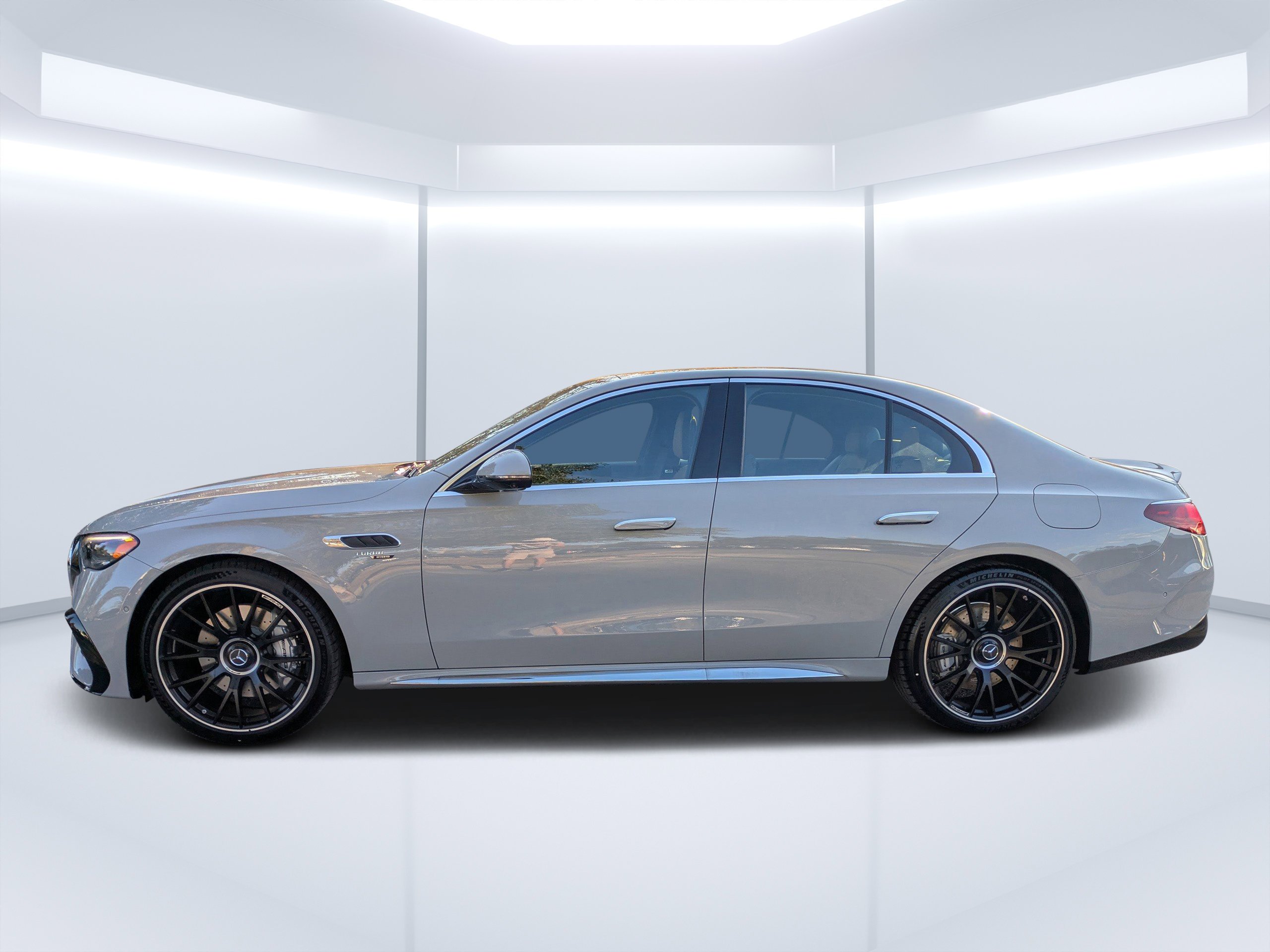 2026 Mercedes-Benz E-Class AMG E53 - Photo 39