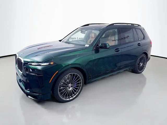 Used 2026 Green BMW ALPINA XB7 image 3