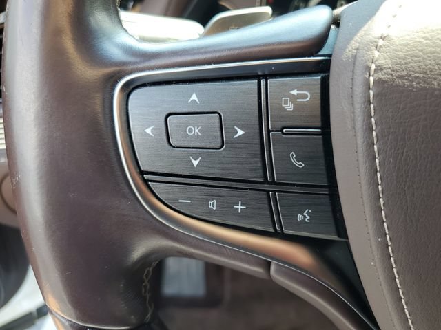 Used 2018 White Lexus LS 500 image 29