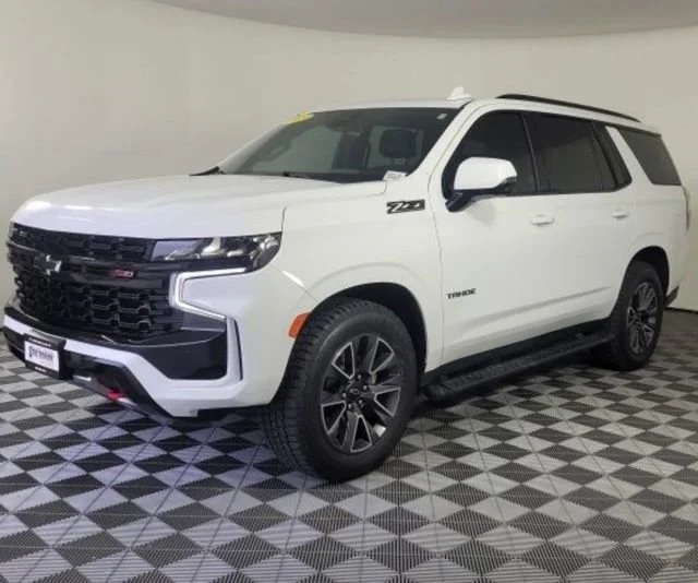 Used 2023 Summit White Chevrolet Z71 image 24