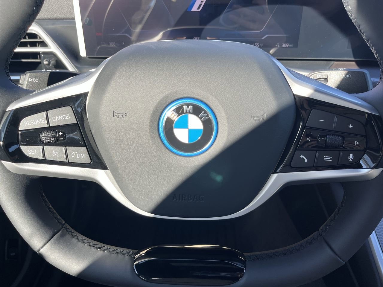 Used 2026 Alpine White BMW eDrive40 image 22