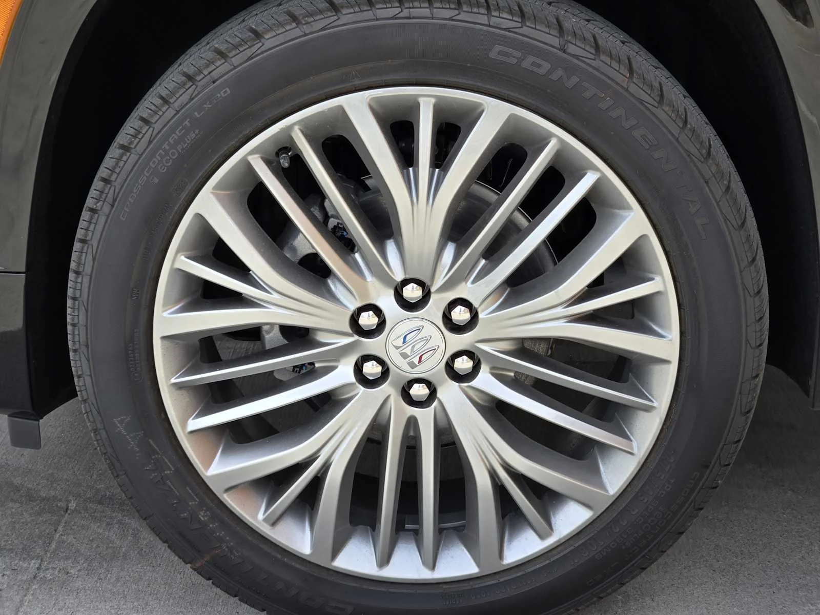New 2027 Ebony Twilight Metallic Buick Avenir image 7