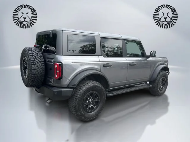 Used 2023 Carbonized Gray Metallic Ford Wildtrak image 6