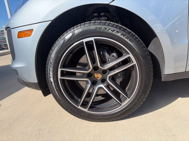 Used 2021 Silver Porsche Base image 4