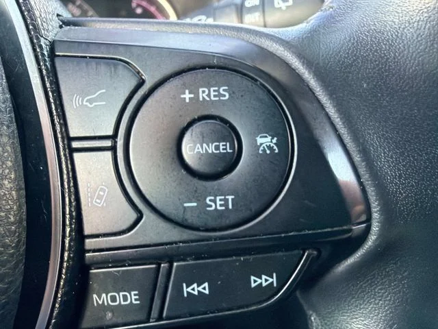 2019 Toyota RAV4 Limited - Photo 27
