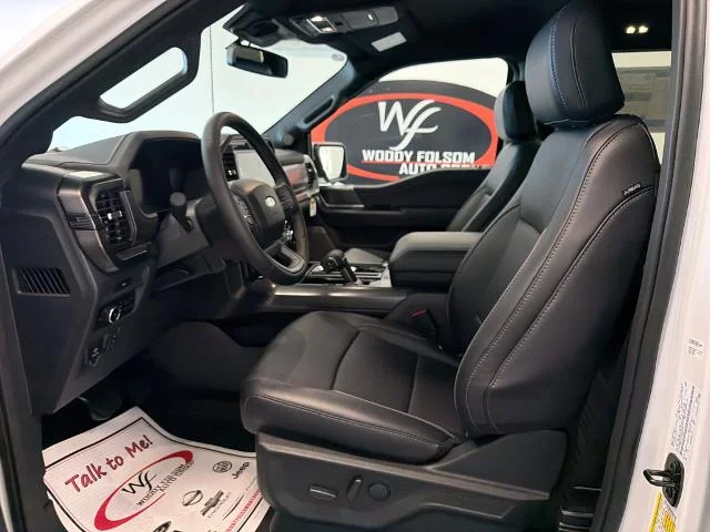 New 2026 Oxford White Ford Lariat® image 28