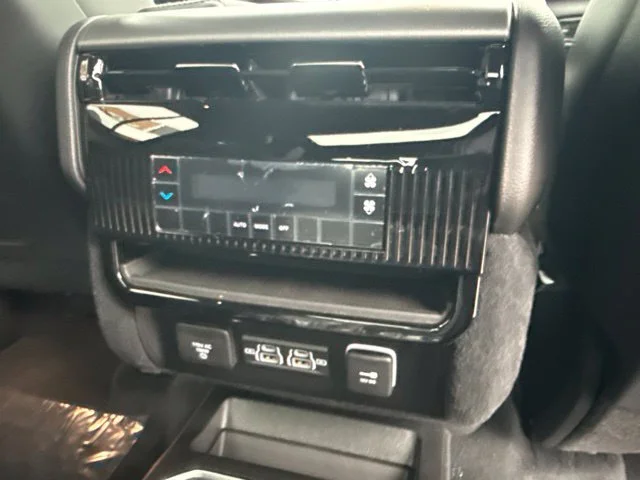New 2027 Gray Jeep Upland image 19