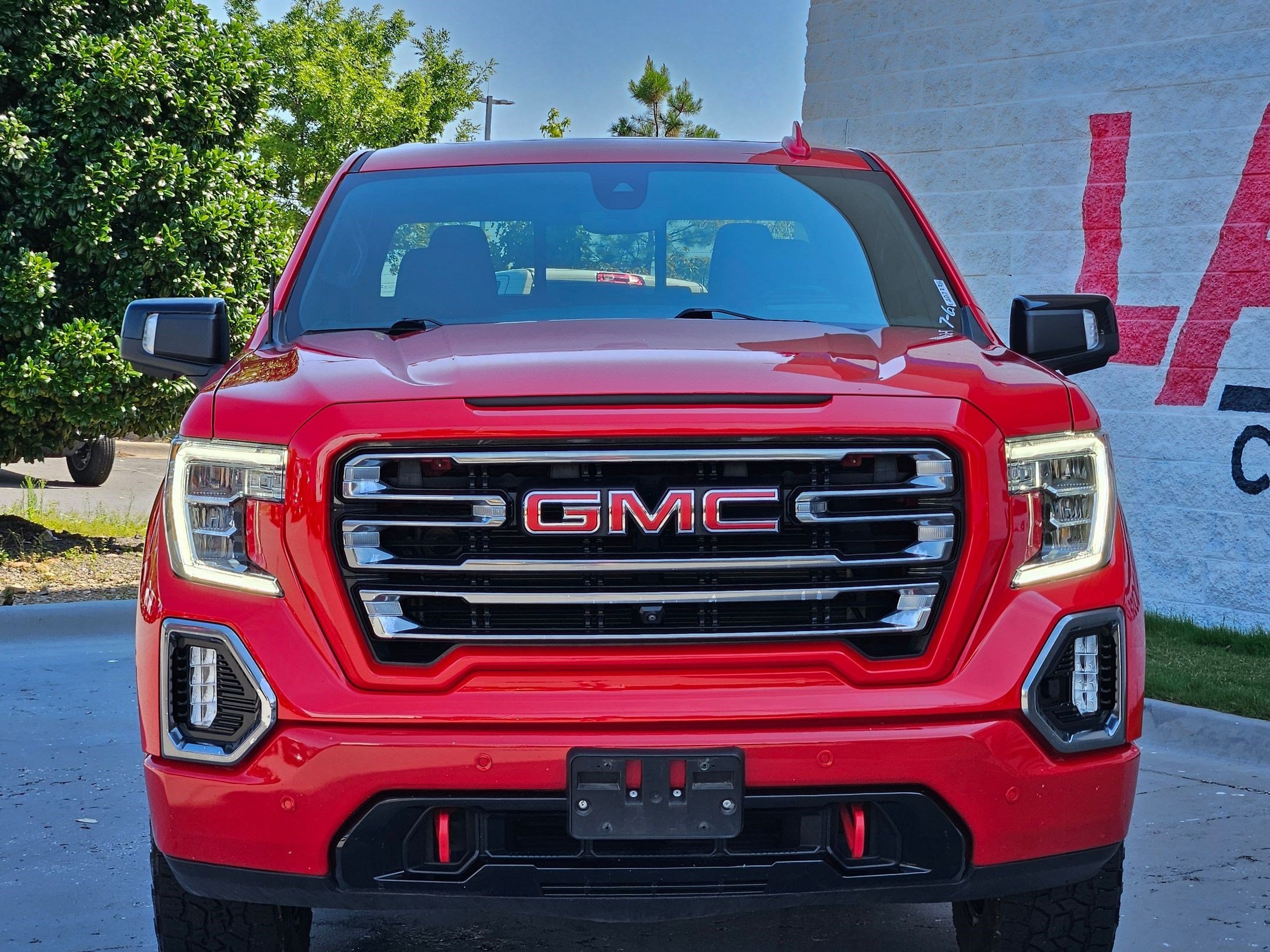 Used 2021 GMC Sierra 1500 AT4 with VIN 1GTU9EET4MZ276450 for sale in Little Rock
