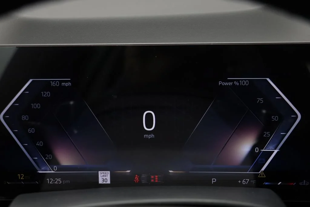New 2026 SKYSCRAPER GREY BMW xDrive40i image 8