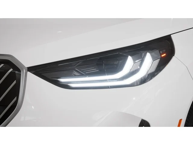 New 2026 Alpine White BMW  image 6