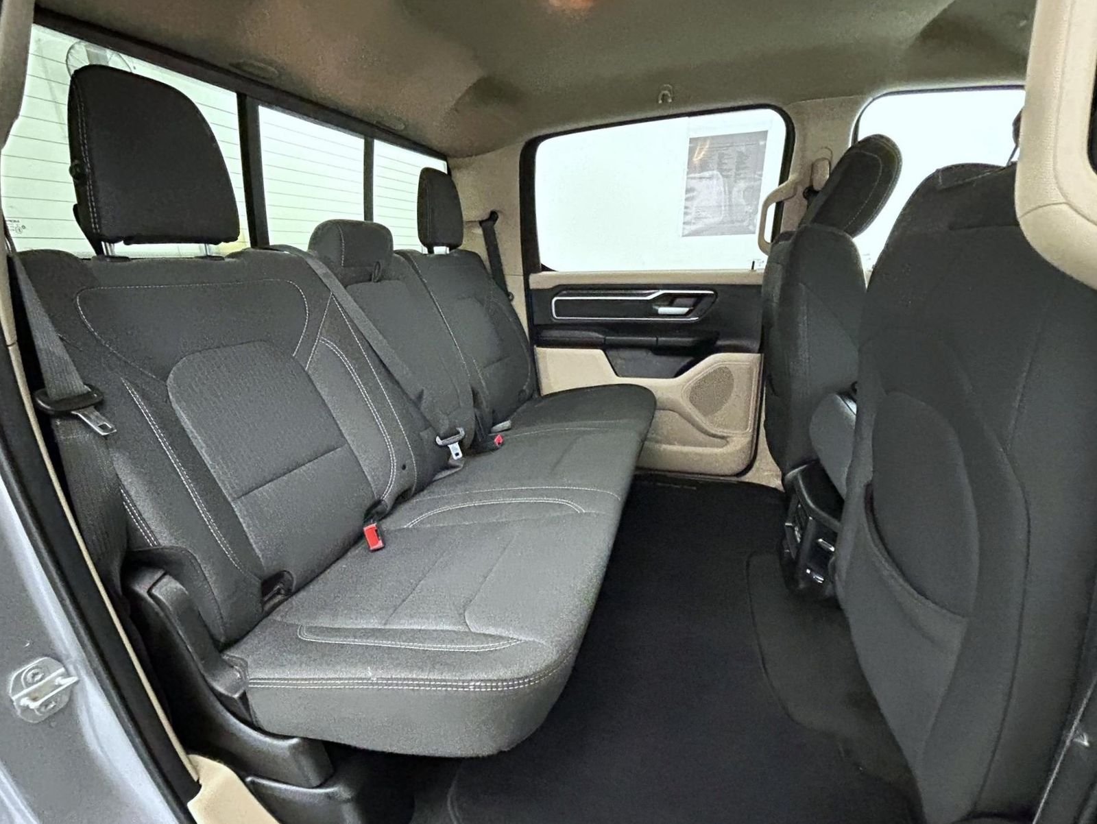 Used 2020 Silver Ram Big Horn/Lone Star image 18