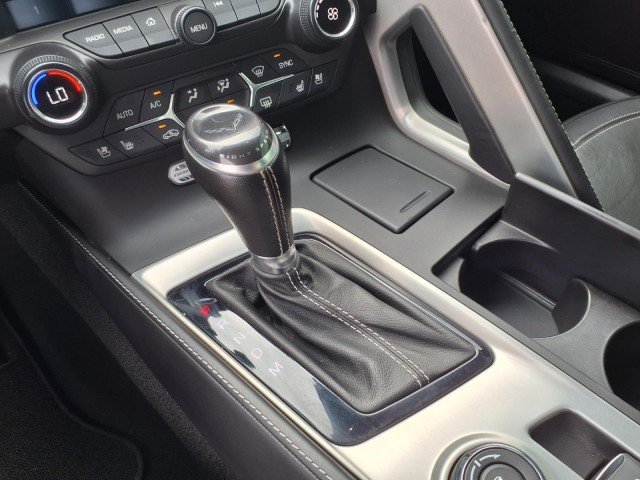 2018 Chevrolet Corvette 3LT - Photo 24