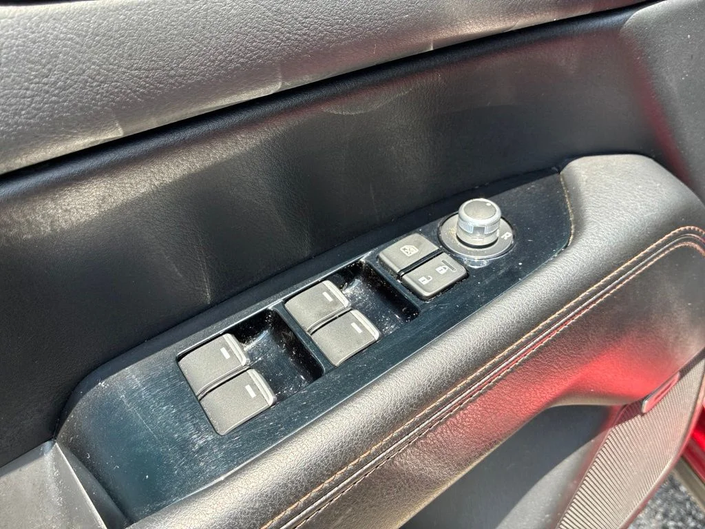 Used 2018 Red Mazda Grand Touring image 13