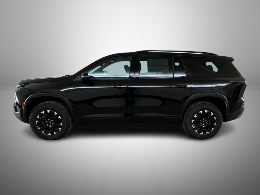 2027 Chevrolet Traverse Z71 - Photo 8