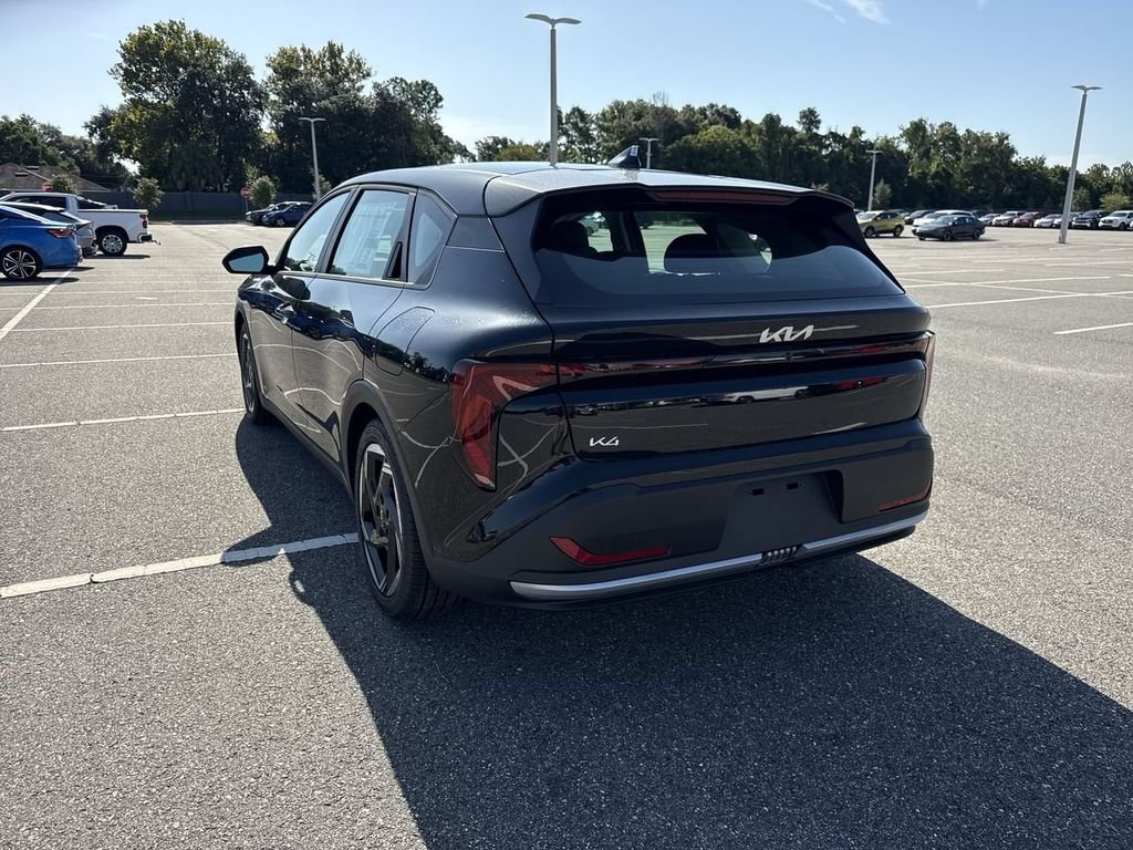 New 2026 Aurora Black Pearl Kia EX image 3