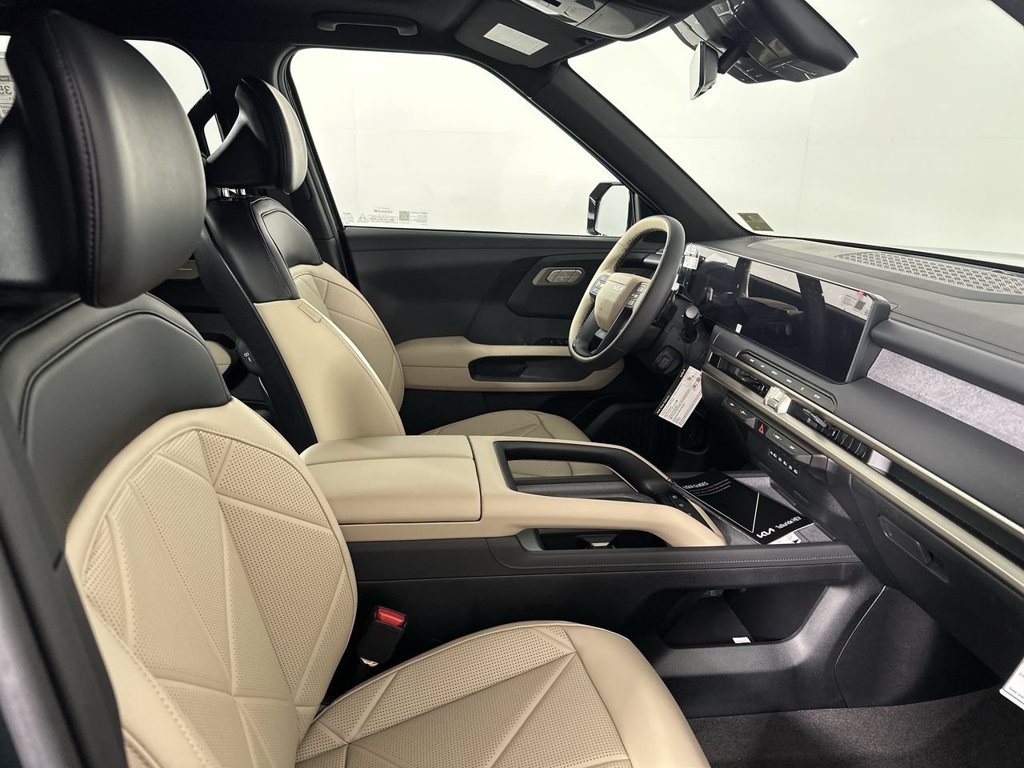New 2027 Black Kia EX image 12