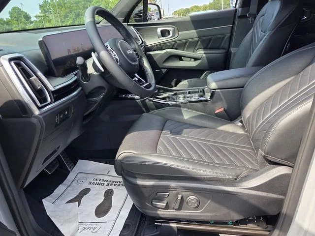 Used 2025 Gray Kia X-Pro SX Prestige image 5
