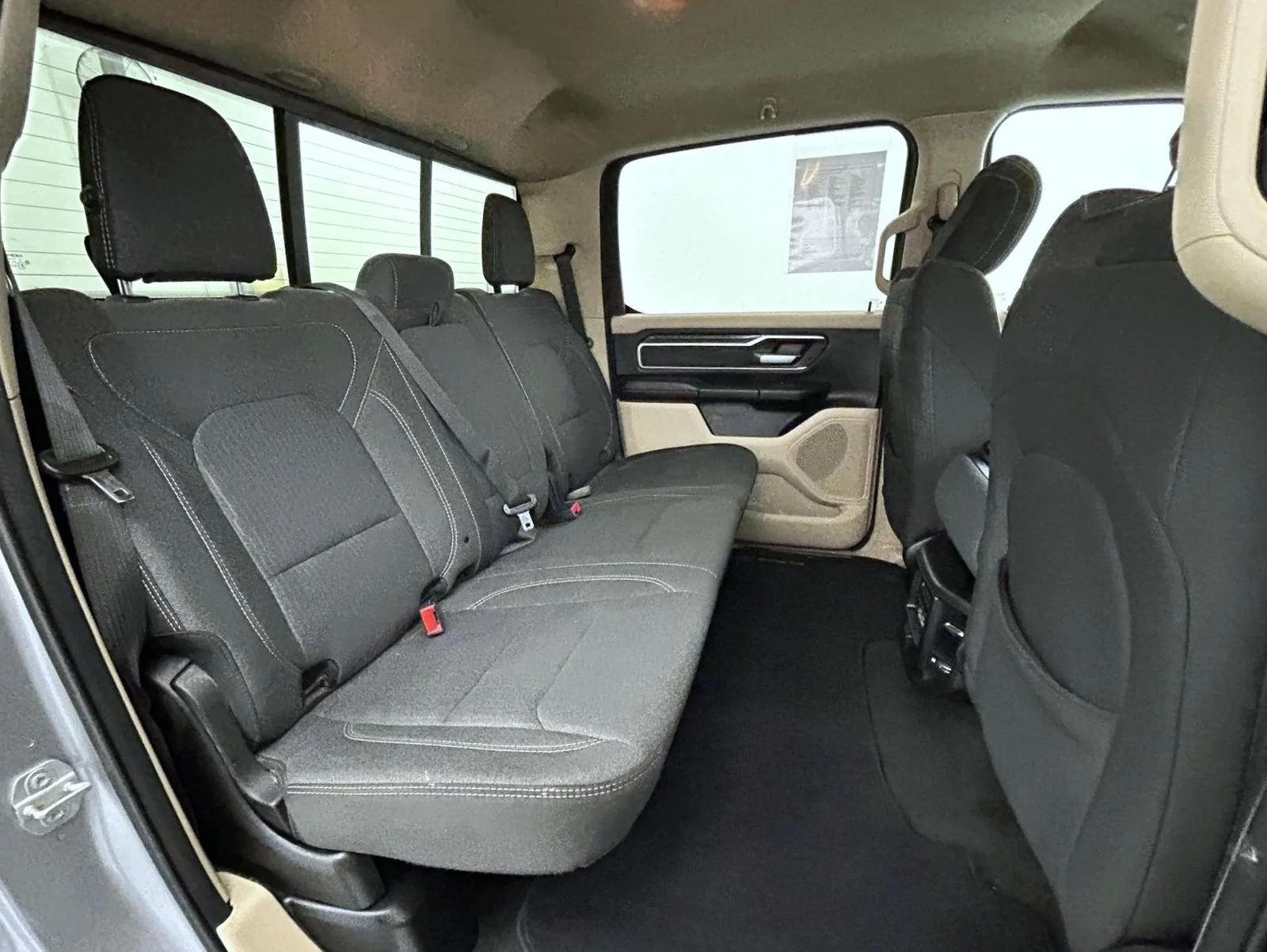 Used 2020 Silver Ram Big Horn/Lone Star image 18