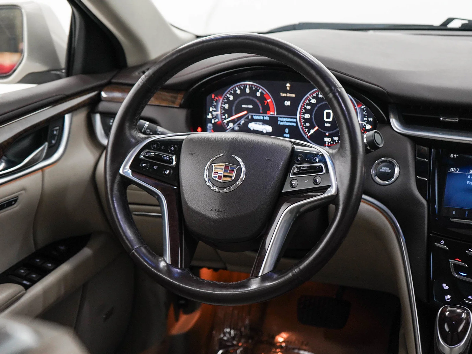 Used 2013 Silver Coast Metallic Cadillac Premium image 15
