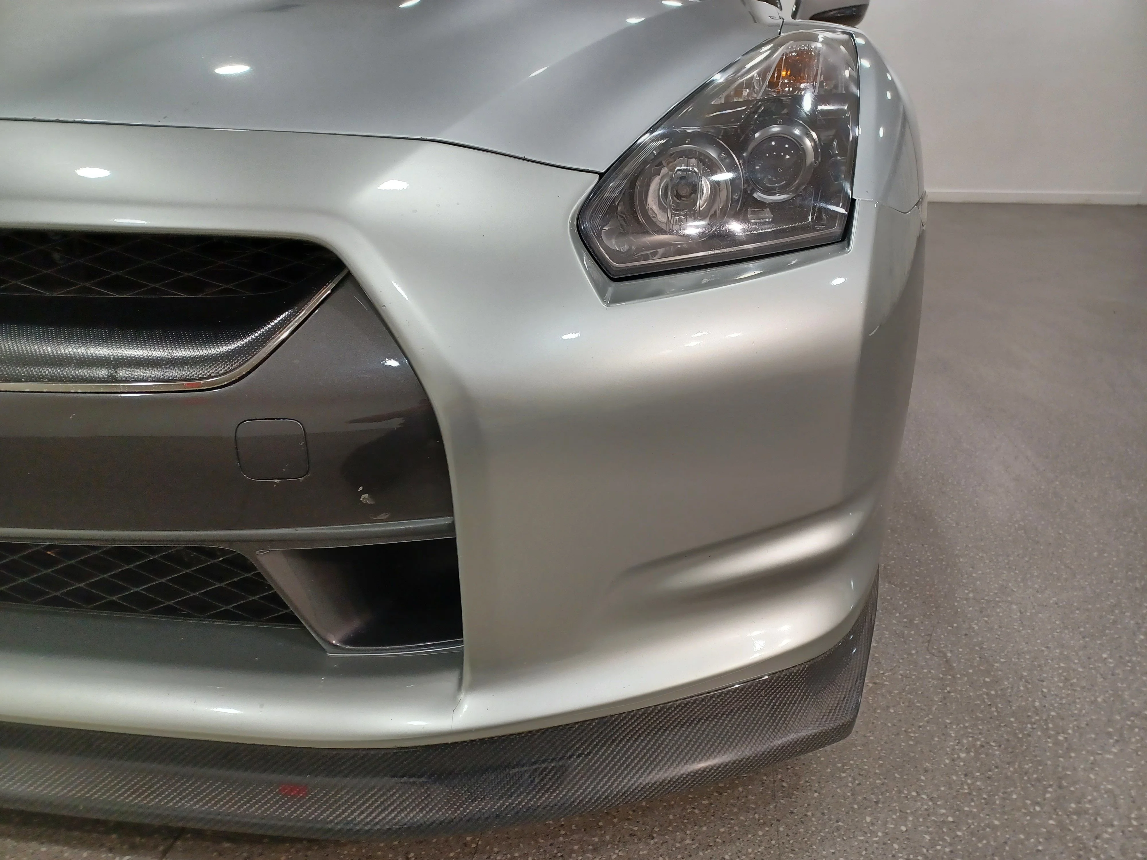 Used 2009 Silver Nissan Premium AWD*480HP!!! | Advan Wheels | Brembo Brakes | Htd Alcantara Seats | Bose Audio | Nav image 5