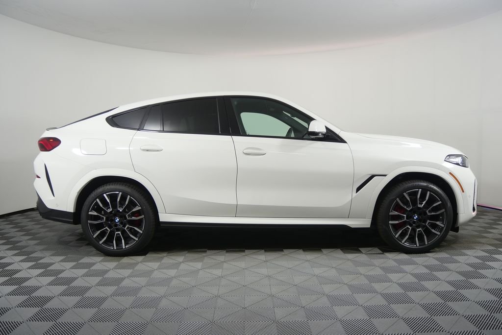 New 2027 Alpine White BMW xDrive40i image 2